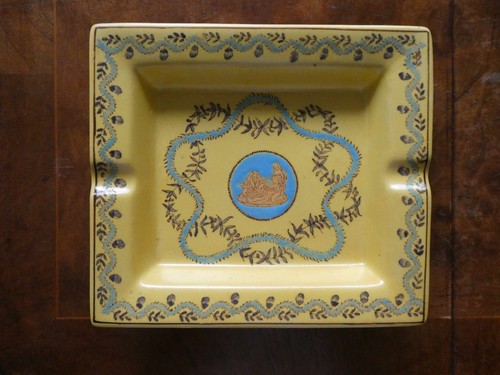 Aschenbecher 19x17cm aus - 19x17cm,