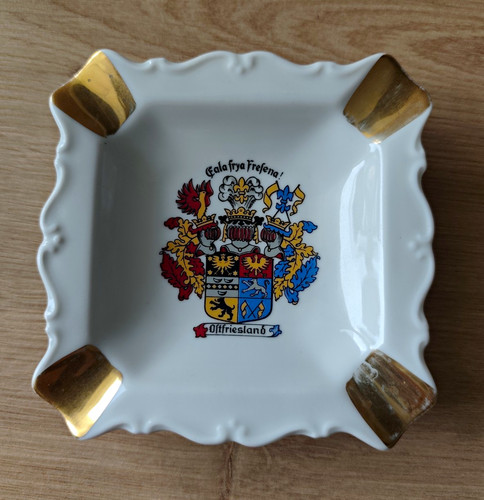 Porzellan aschenbecher - porzellan,