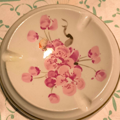 Runder porzellan aschenbecher - runder,