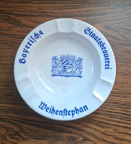 Aschenbecher aus porzellan - aus,